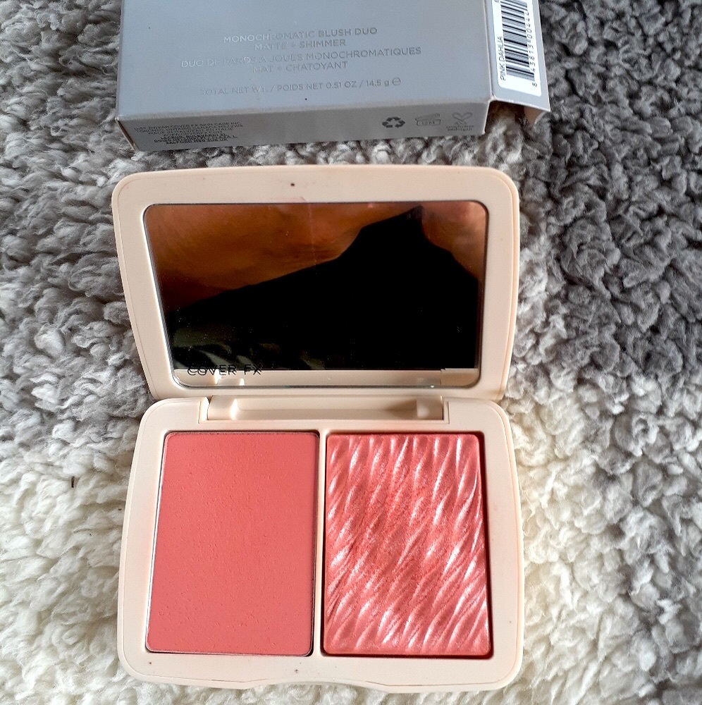 Cover Fx duo blush in Dalhia